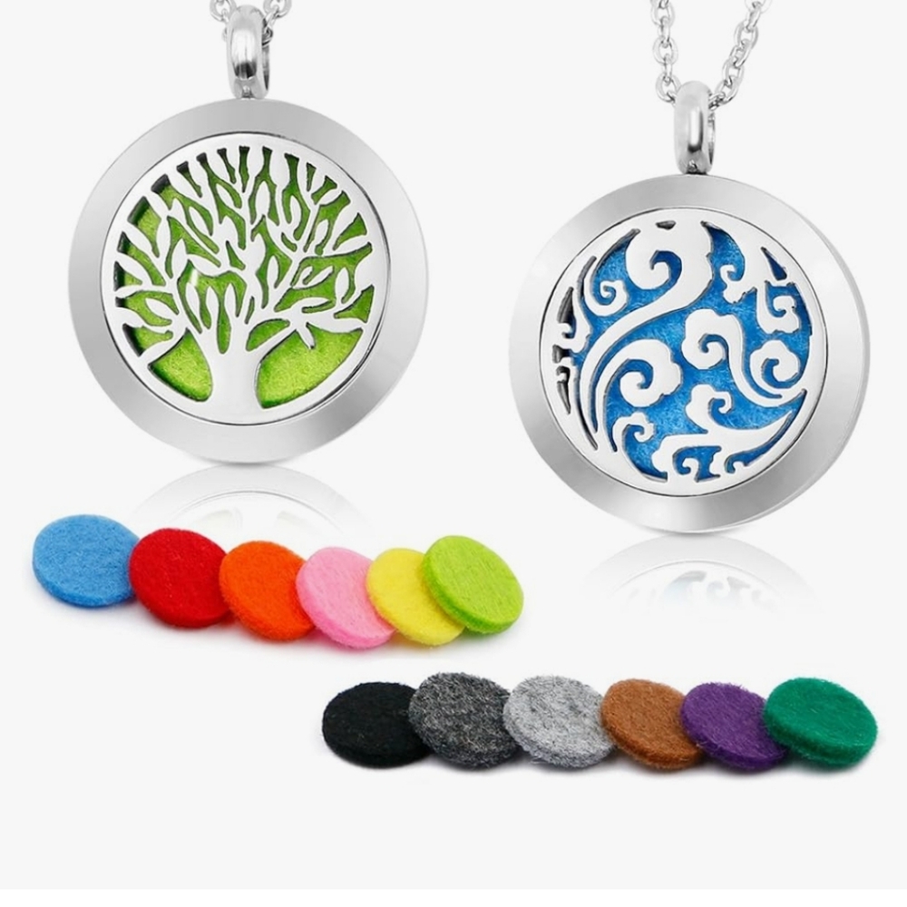 2 pc silver aromatherpy necklaces with pads